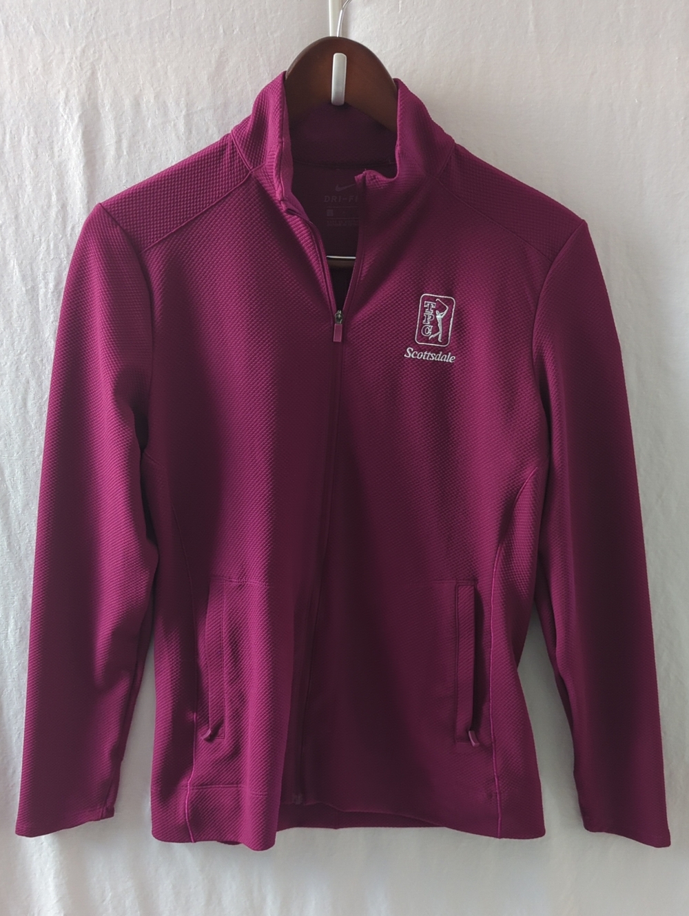 Nike Golf TPC Scottsdale Full Zip Jacket Burgundy Small Home of WM Phoenix Open